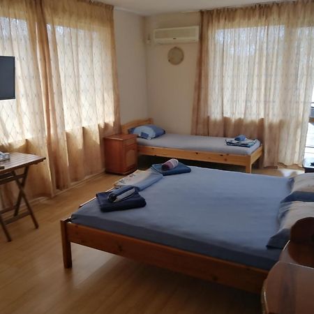 Guest House "Zora - Sarafovo" Burgas by Eksteriør bilde