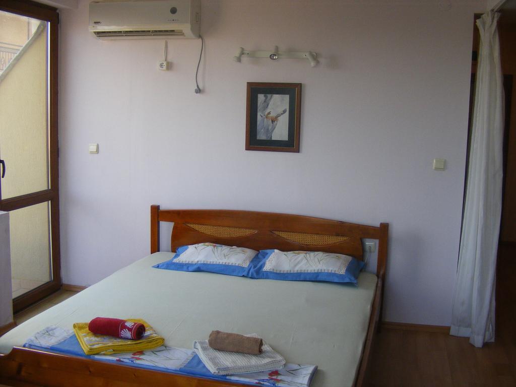 Guest House "Zora - Sarafovo" Burgas by Eksteriør bilde