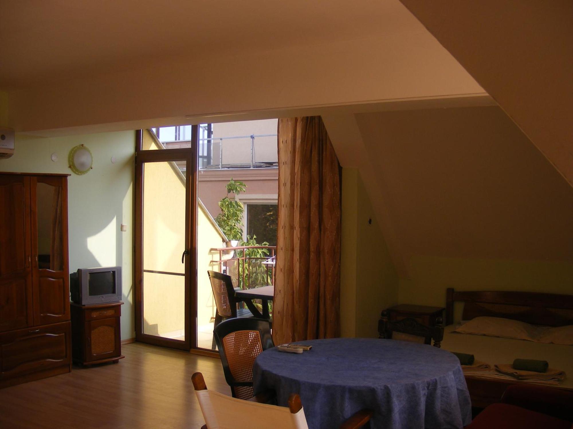 Guest House "Zora - Sarafovo" Burgas by Eksteriør bilde